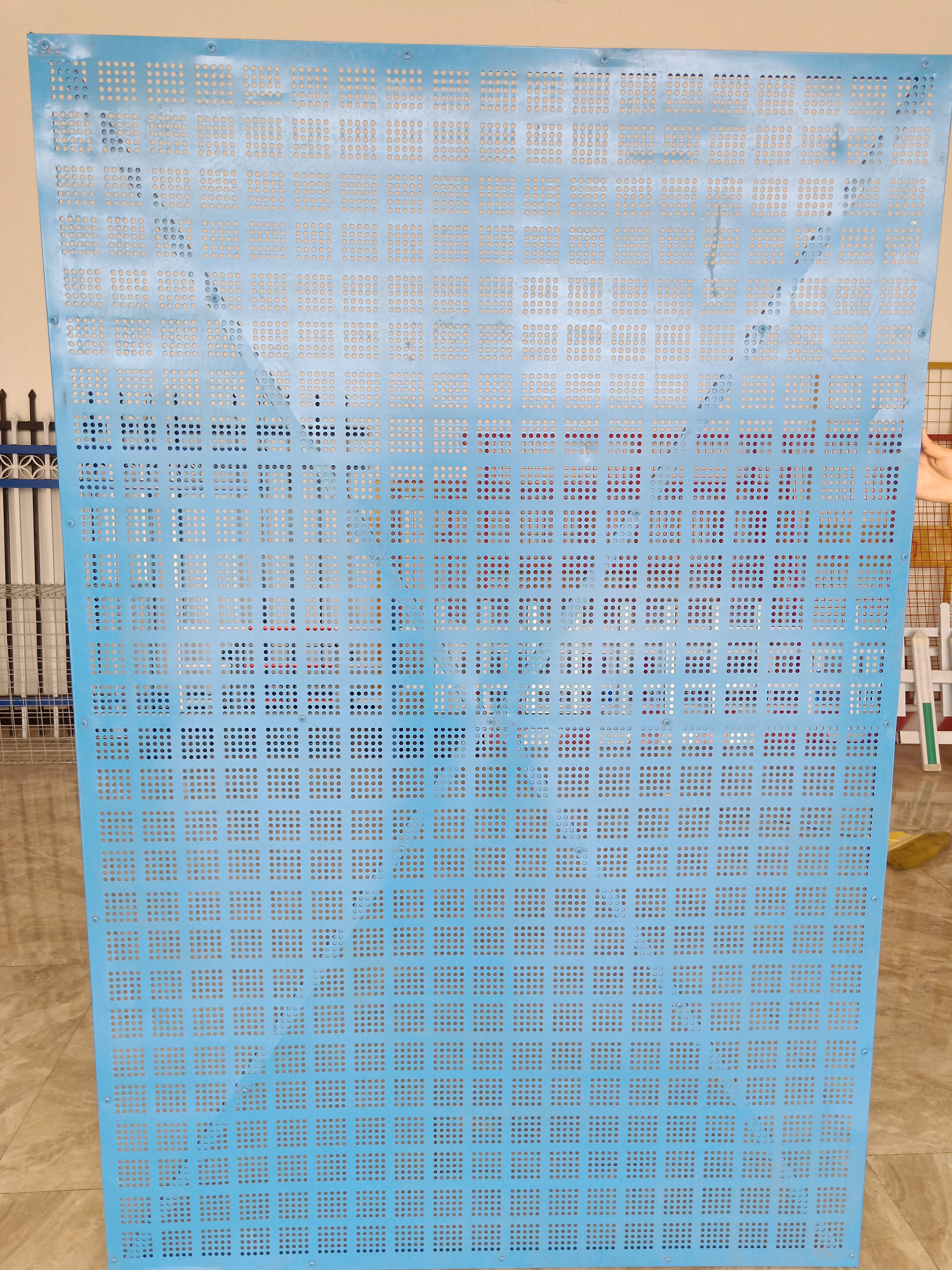 建筑安全爬架网图片2